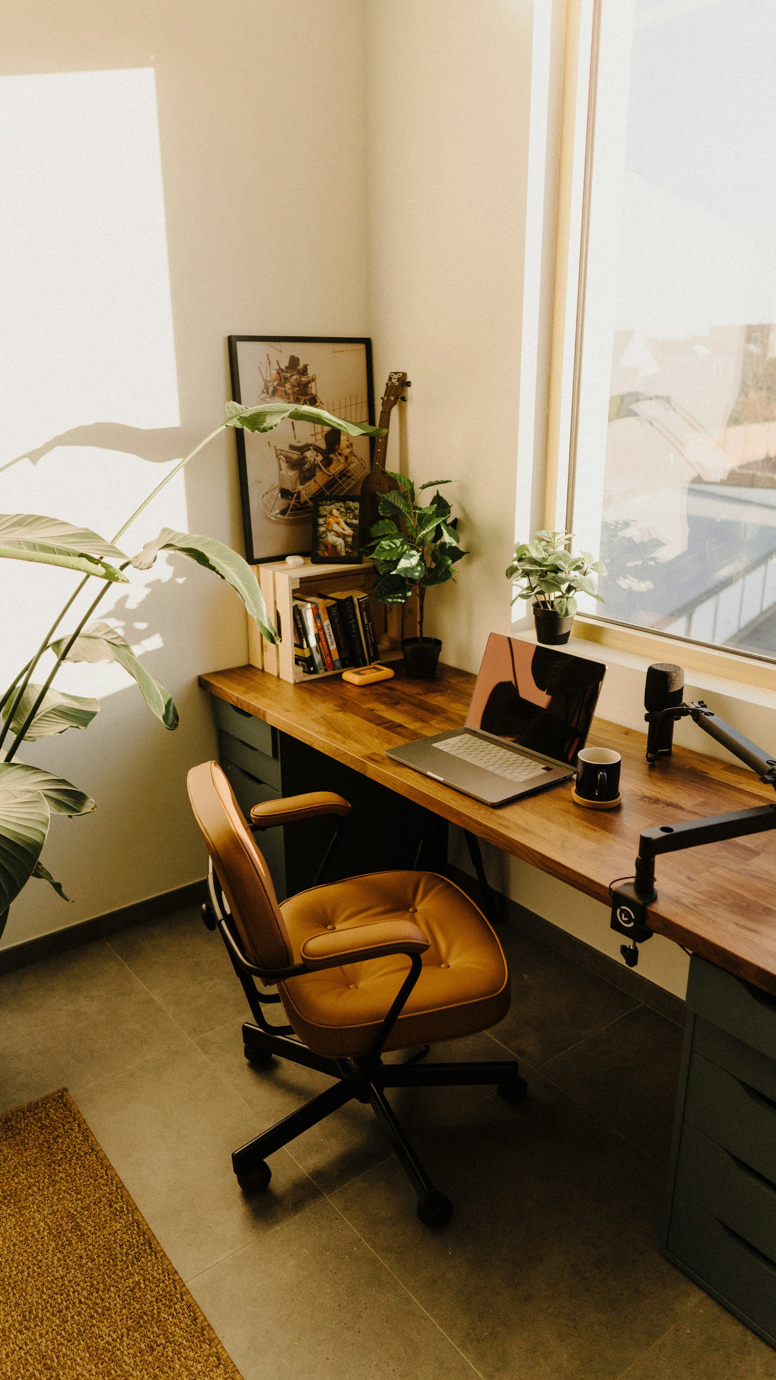 How To Set Up a Calmer Digital Desk Without Buying More Things